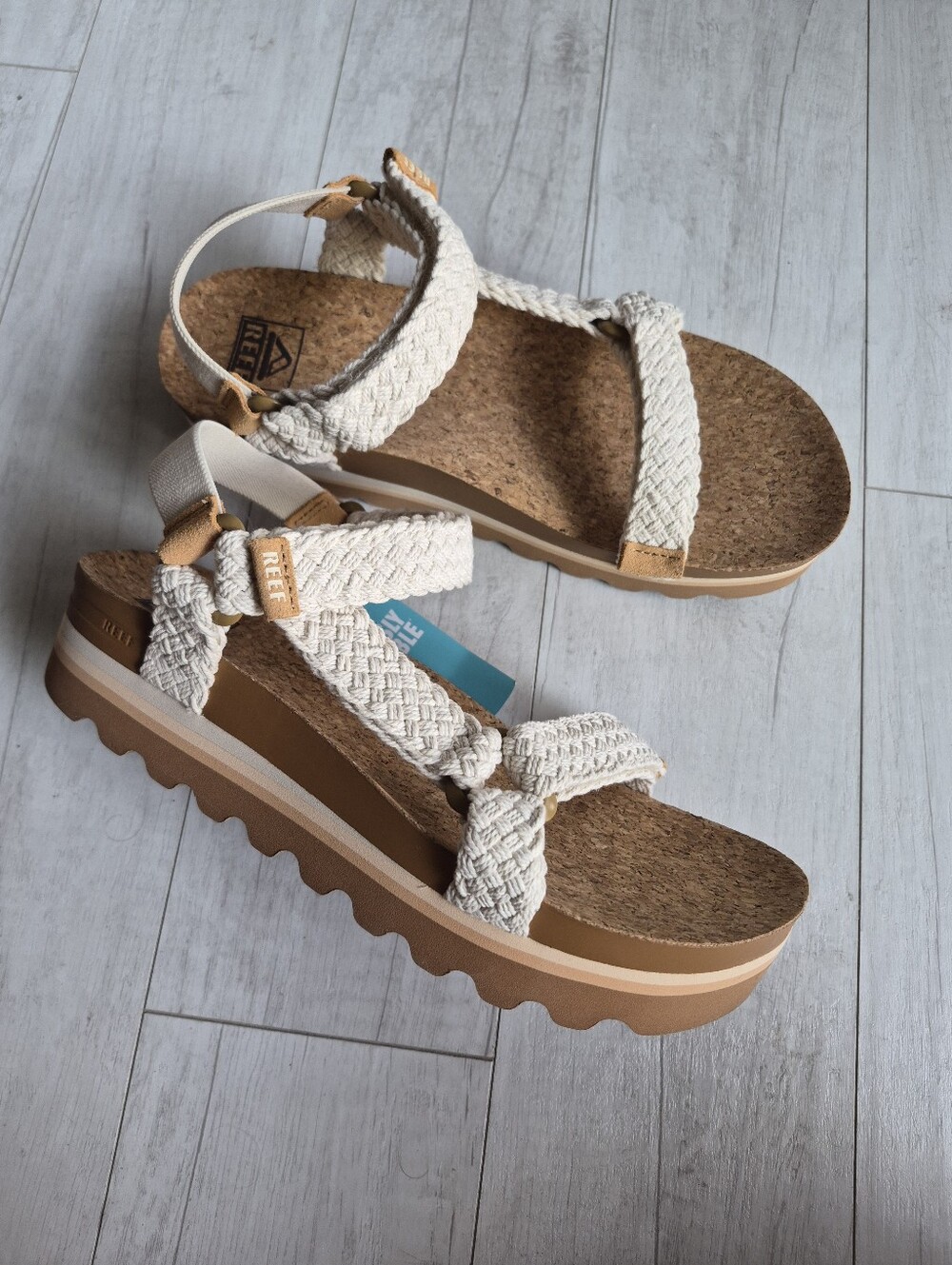 REEF NEW Cushion Rem Hi Sandals